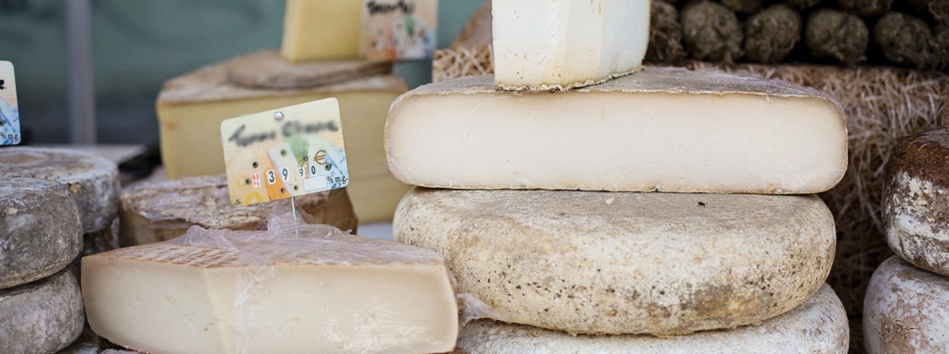 Sanidad retira un queso tras detectar siete intoxicaciones en Francia