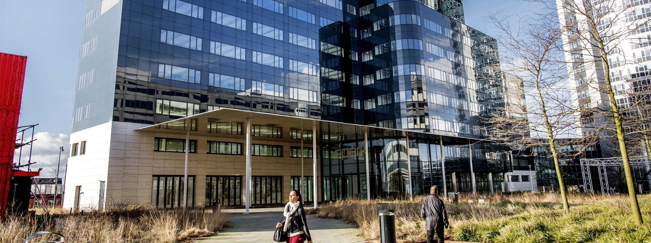 Edificio Spark, sede provisional de la Agencia Europea del Medicamento en Ámsterdam. 