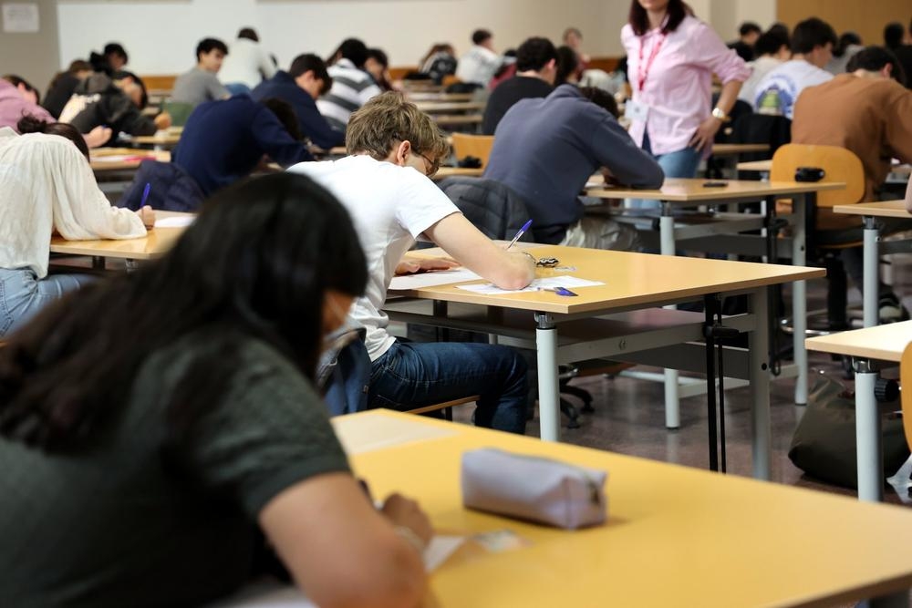 Siguiendo de cerca la actualidad del sector veterinario en España, este medio reúne información de utilidad para ayudar a los futuros estudiantes de la carrera de Veterinaria.