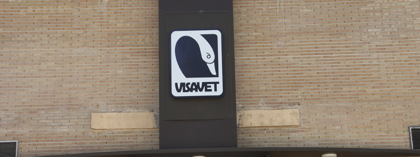 Fachada del Centro de Vigilancia Sanitaria Veterinaria (Visavet).