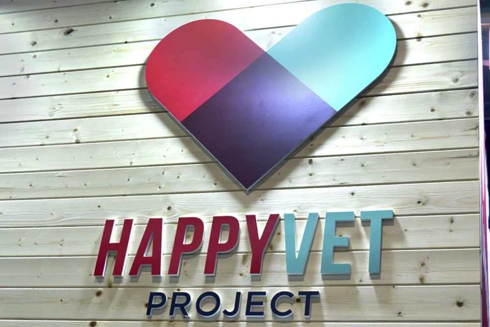 Happy Vet Project es una plataforma de contenido para el autocuidado de profesionales veterinarios, incluidos los auxiliares.