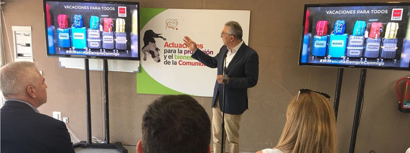 Carlos Izquierdo, consejero de Medio Ambiente y Ordenación del Territorio de la Comunidad de Madrid, durante la presentación de la campaña.