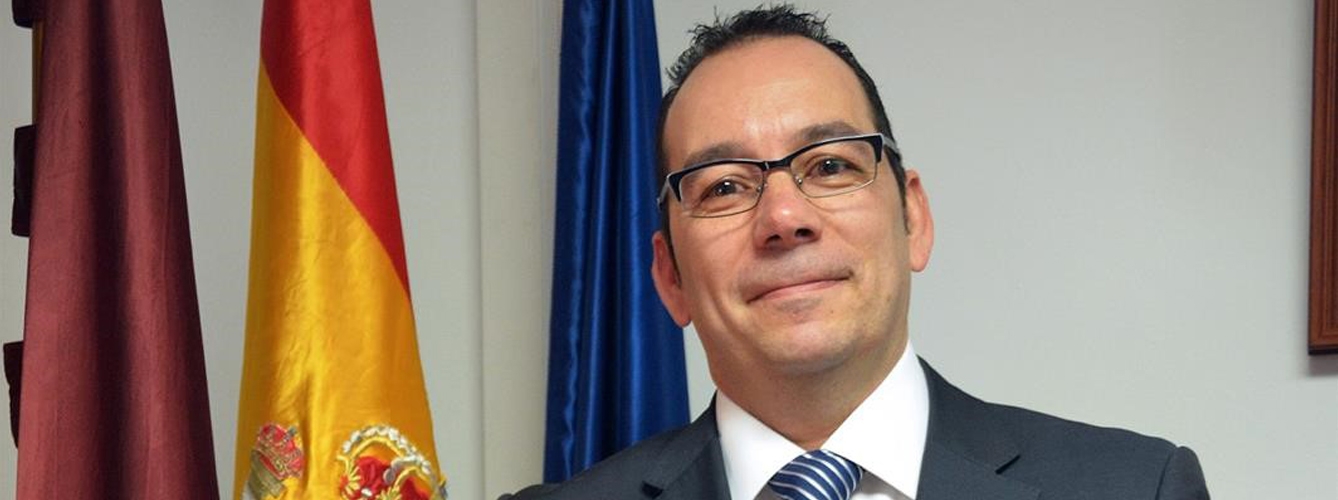 José Luis Cobos, vicesecretario del Consejo General de Enfermería y miembro del grupo de trabajo de fármacos peligrosos.