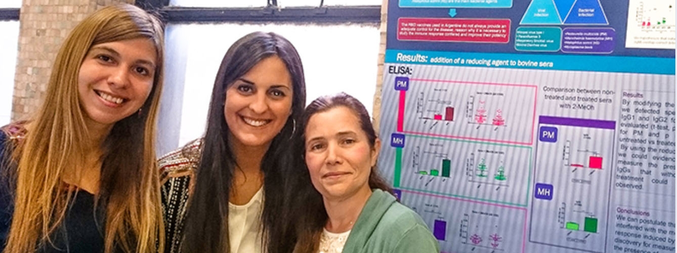 De izquierda a derecha: Ailén Díaz, bióloga, Brenda Almozni, bioquímica, y Marisa Castro, investigadora del Instituto de Estudios de la Inmunidad Humoral 