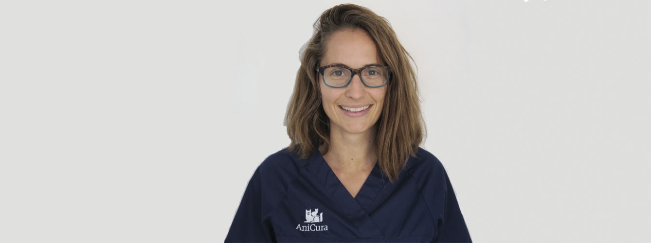 Laura Izquierdo Robert, residente de veterinaria de Medicina Interna de AniCura Ars Veterinaria Hospital Veterinari.
