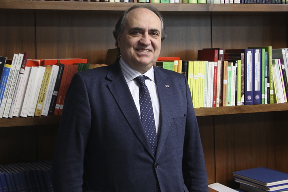 Luis Alberto Calvo, presidente de la Organización Colegial Veterinaria (Jorge Jiménez/Animal's Health).