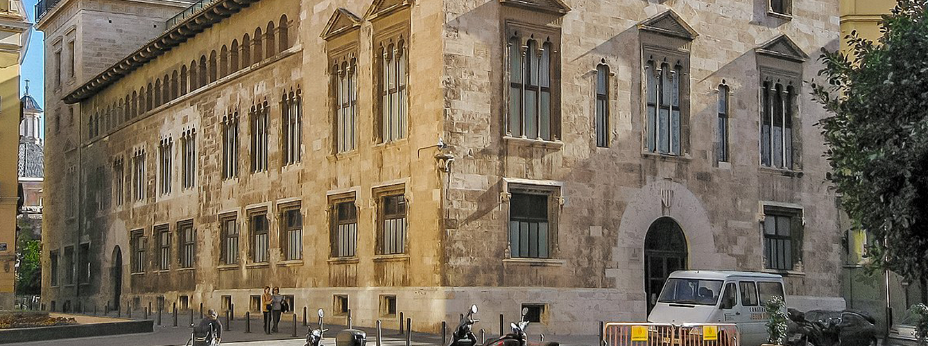 Fachada del Palacio de la Generalitat de Valencia.