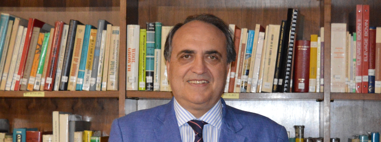 Luis Alberto Calvo, nuevo presidente del Consejo General de Colegios Veterinarios de España.