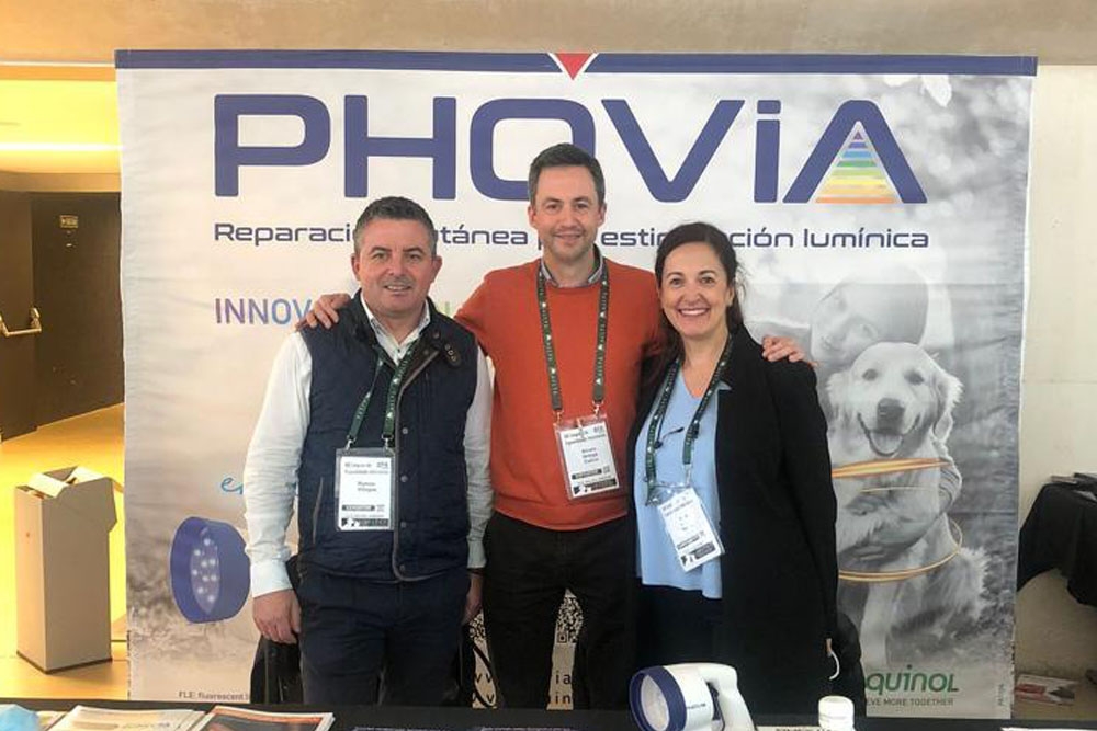 Representantes de Vetoquinol durante el congreso de especialidades de AVEPA-GTA 2022 de Zaragoza.
