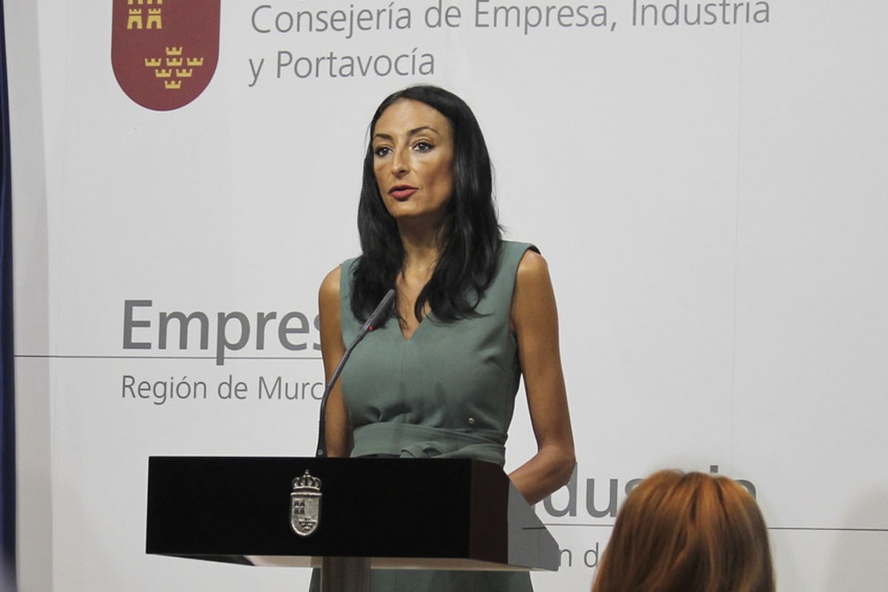 María del Valle Miguélez Santiago, consejera de Empleo, Empresa y Universidades de la Región de Murcia. 