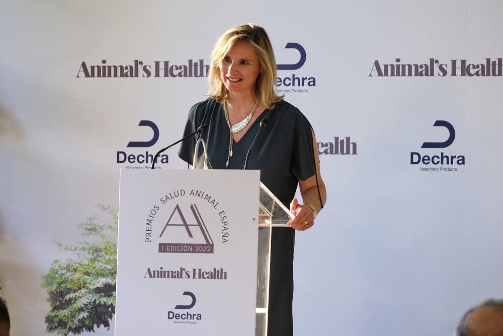 Paloma Martín, consejera de Medio Ambiente, Vivienda y Agricultura de la Comunidad de Madrid, durante los Premios Animal's Health.
