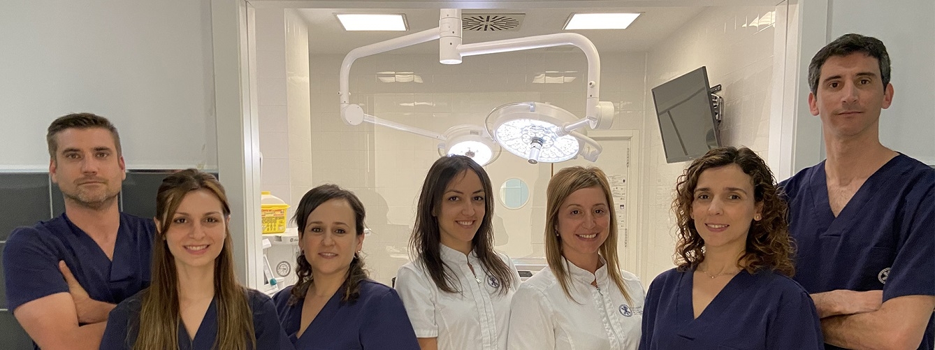 El equipo de Cirugía del Hospital Veterinario UCV de la Universidad Católica de Valencia.