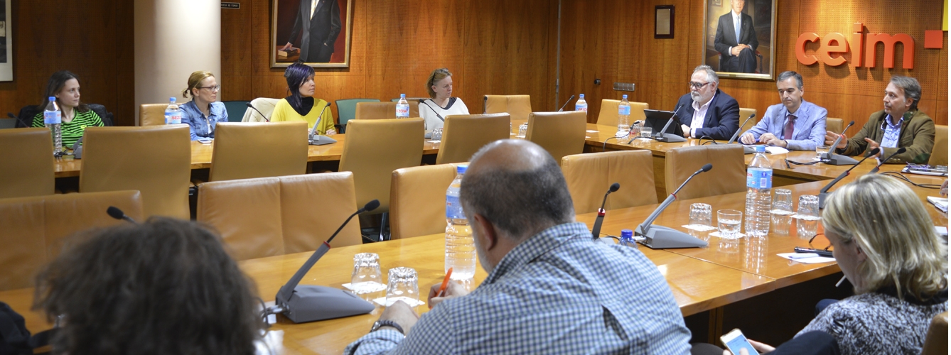 Imagen de una reunión anterior en la que participaron miembros de Aemve, Amvac y Ceve, entre otras organizaciones.